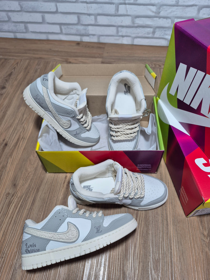 Tênis Nike Dunk Low Louis Vuitton Feminino