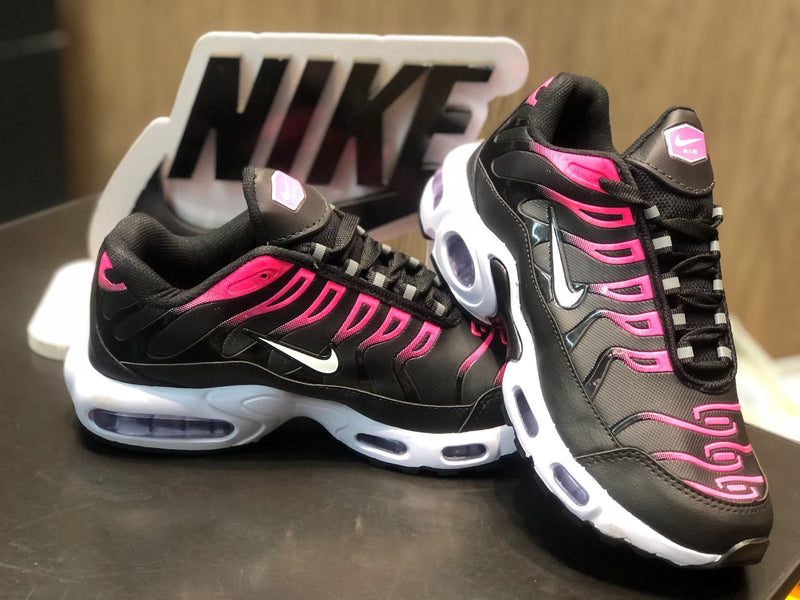 Tênis Nike TN Plus 900