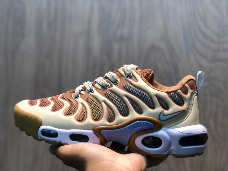 Tênis Nike Air Max Plus Drift