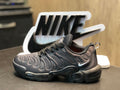Tênis Nike Air Max Plus Drift