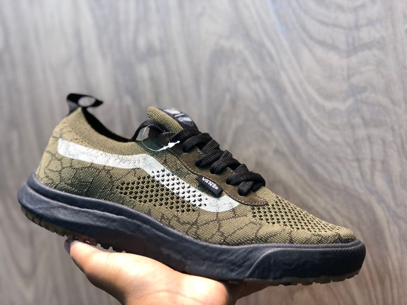 Tênis Vans Ultrarange Unisex