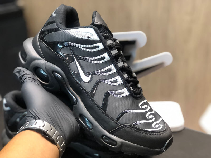 Tênis Nike TN Plus 900