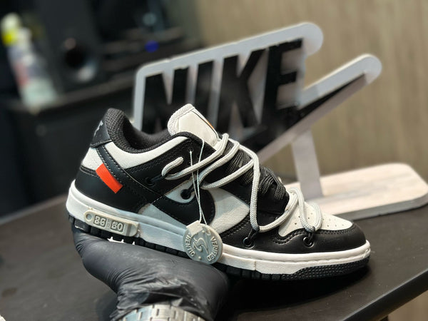 Tênis Nike Dunk Low Off White