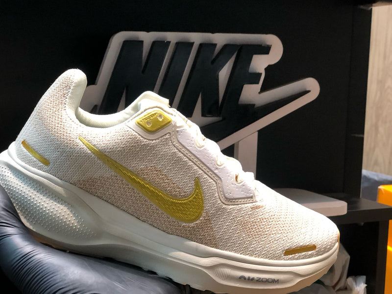 Tênis Nike Zoom Feminino