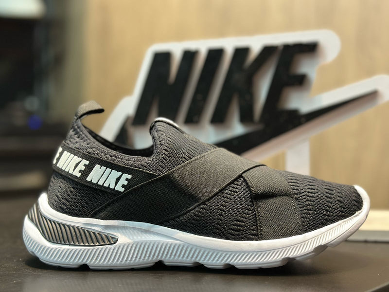 Tênis Nike Zoom Elástico Feminino