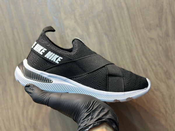 Tênis Nike Zoom Elástico Feminino