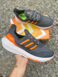 Tênis Adidas UltraBoost Masculino