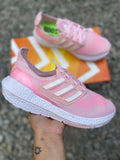 Tênis Adidas UltraBoost Feminino