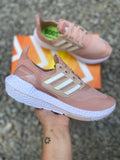 Tênis Adidas UltraBoost Feminino
