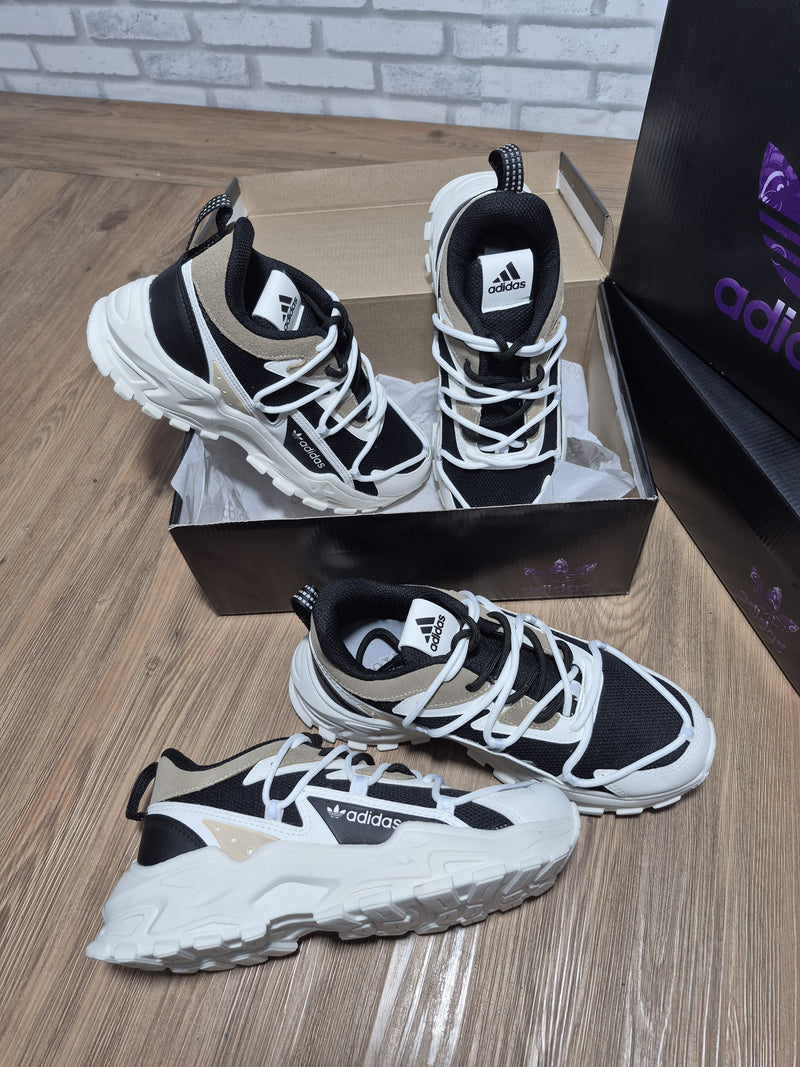 Tênis Adidas Urban Two Pro