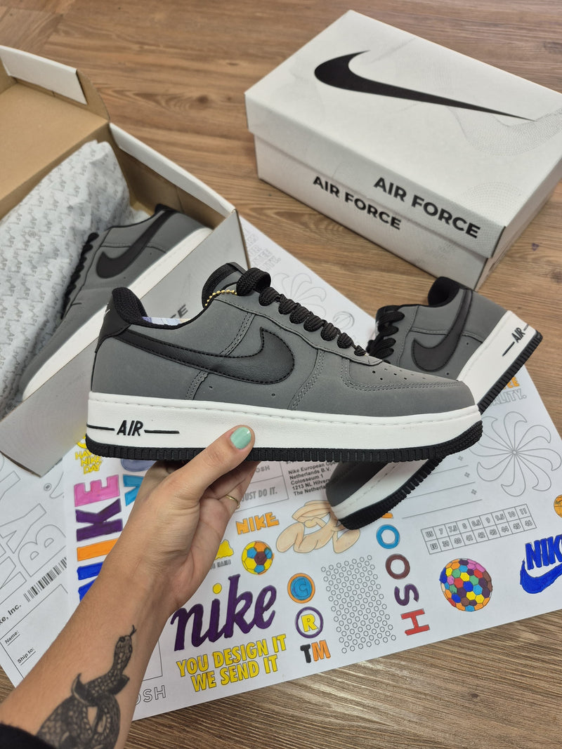 Air Force AF1 Luxo Unissex (Acompanha Papel de Colorir)