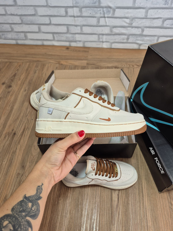 Tênis Air Force AF1 Feminino