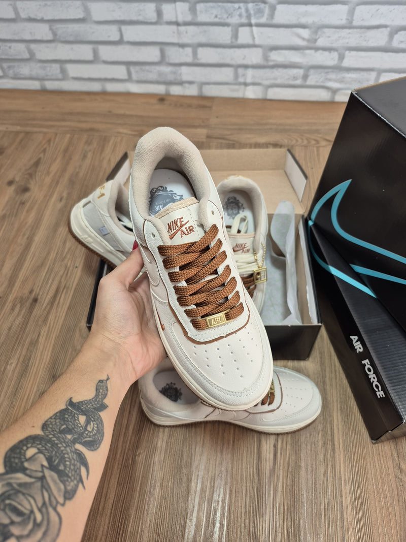 Tênis Air Force AF1 Feminino