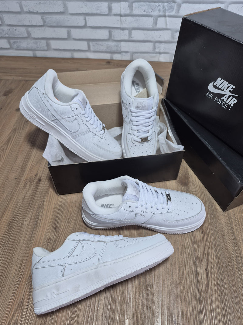 Tênis Air Force Tradicional Branco Couro Premium