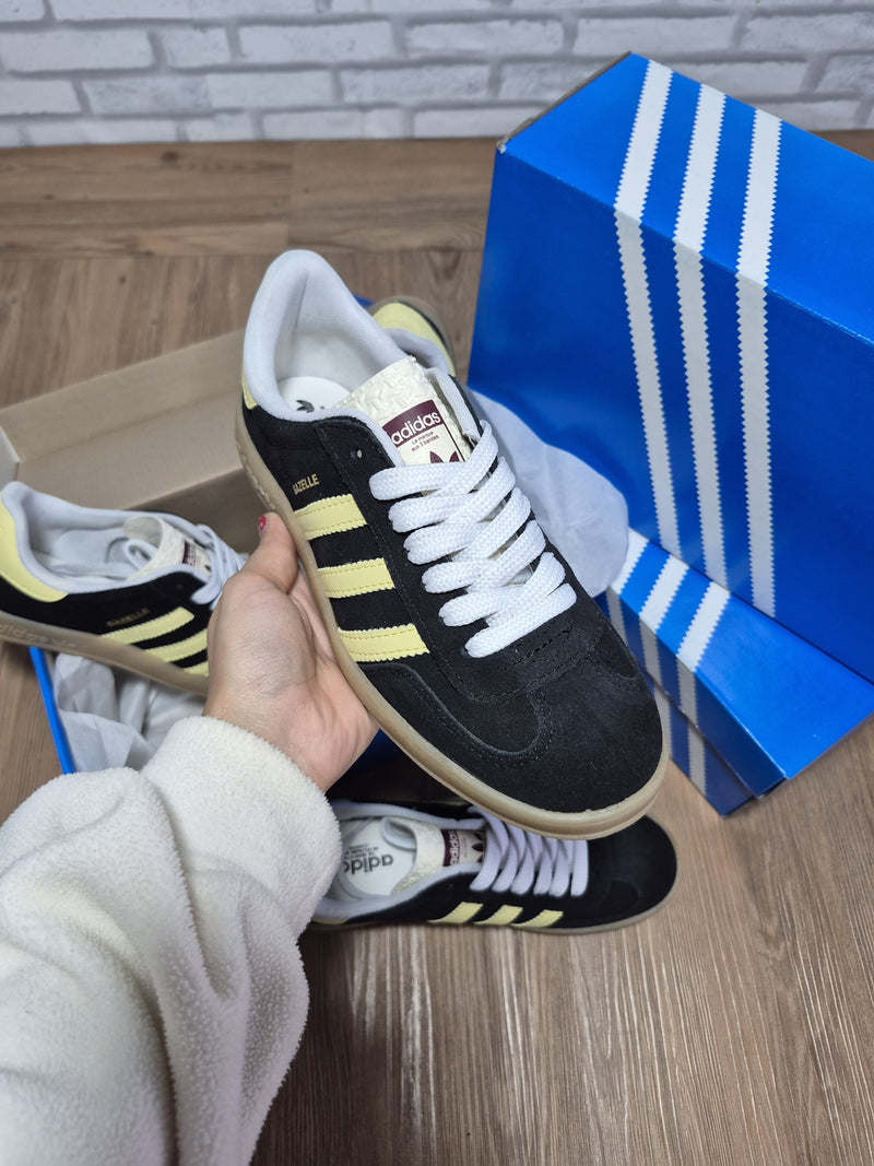 Adidas Gazelle Couro Feminino