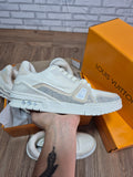 Tênis Lançamento Louis Vuitton LV Trainer Cravejado