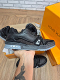 Tênis Lançamento Louis Vuitton LV Trainer Cravejado