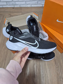 Tênis Nike Pegasus 40