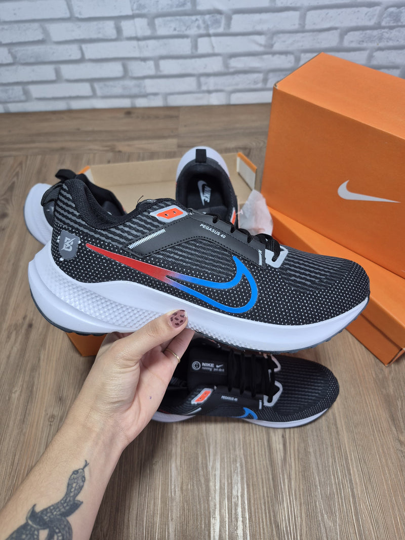 Tênis Nike Pegasus 40