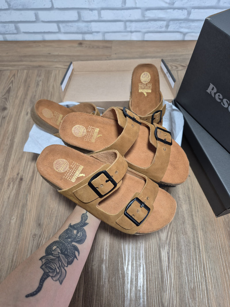 Chinelo Reserva Birken Couro