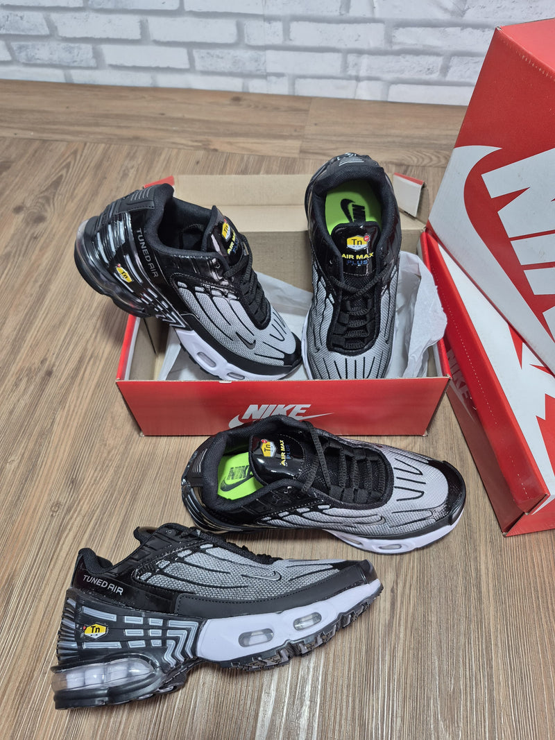 Tênis Nike Tuned TN Air Plus Masculino