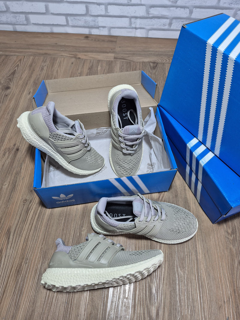 Tênis Adidas Ultraboost 1.0 E.V.A Feminino