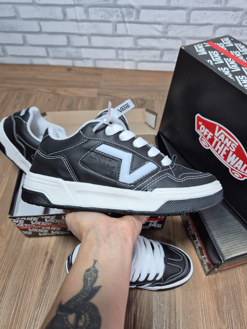 Tênis Lançamento Vans Upland