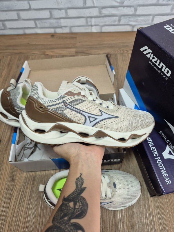Mizuno Lançamento Wave Stratos 3