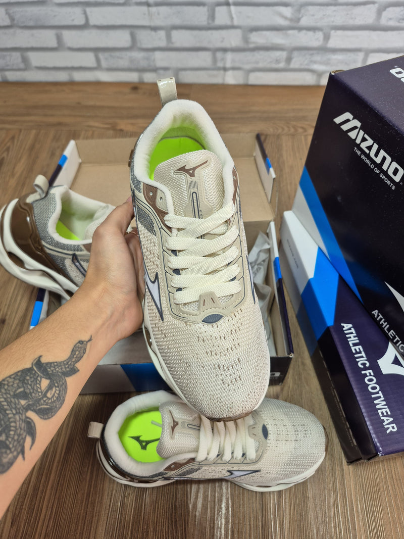 Mizuno Lançamento Wave Stratos 3